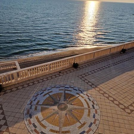 Il Paradiso Sul Mare Anzio Exteriör bild