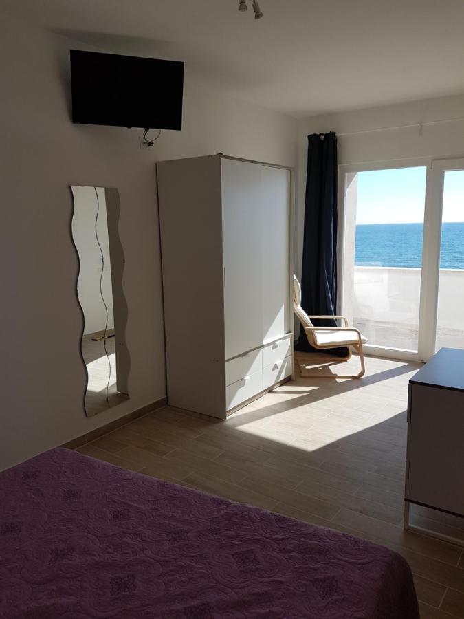 Il Paradiso Sul Mare Anzio Exteriör bild