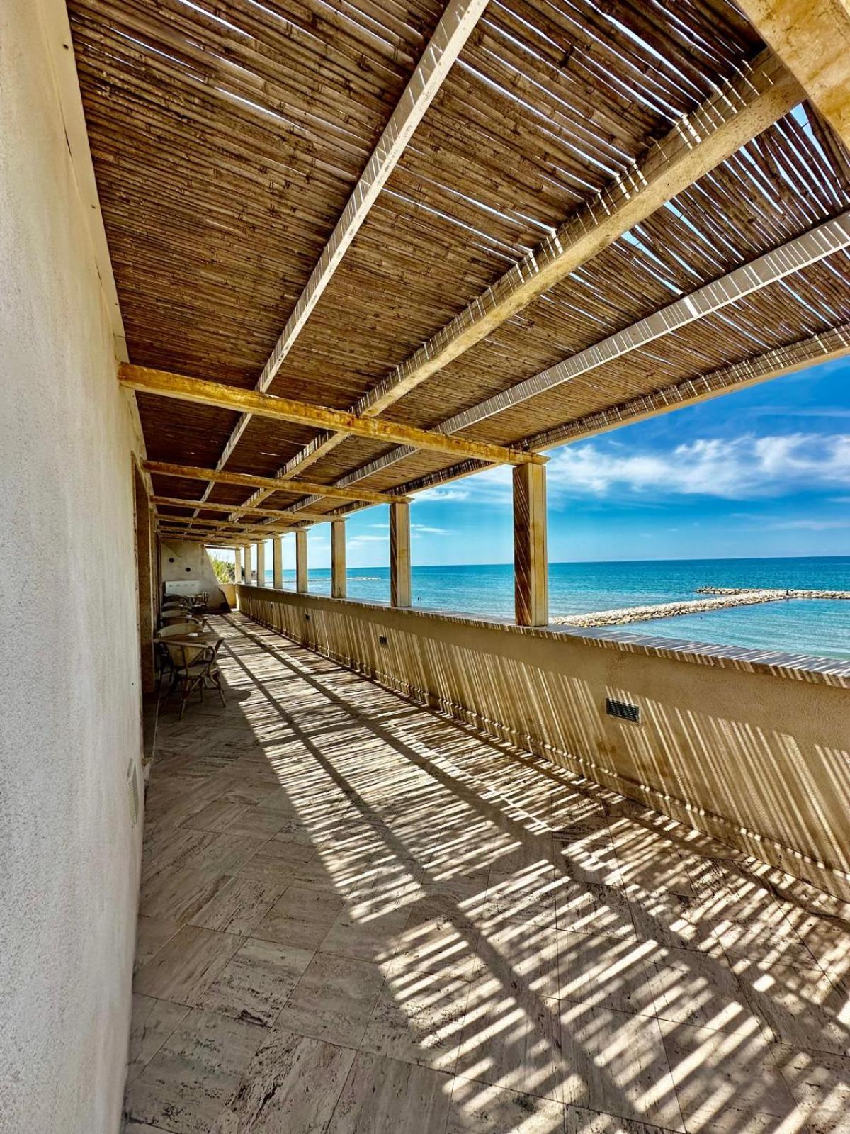 Il Paradiso Sul Mare Anzio Exteriör bild