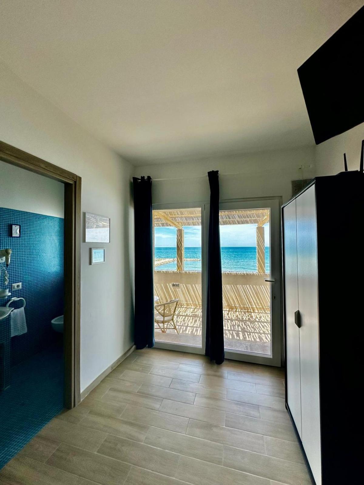 Il Paradiso Sul Mare Anzio Exteriör bild